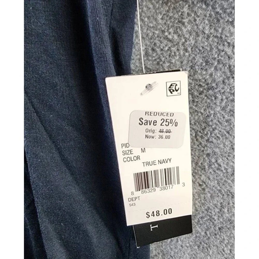 The Men's Store at Bloomingdale's Supima Cotton T-Shirt M True Navy Pullover - Picture 7 of 12